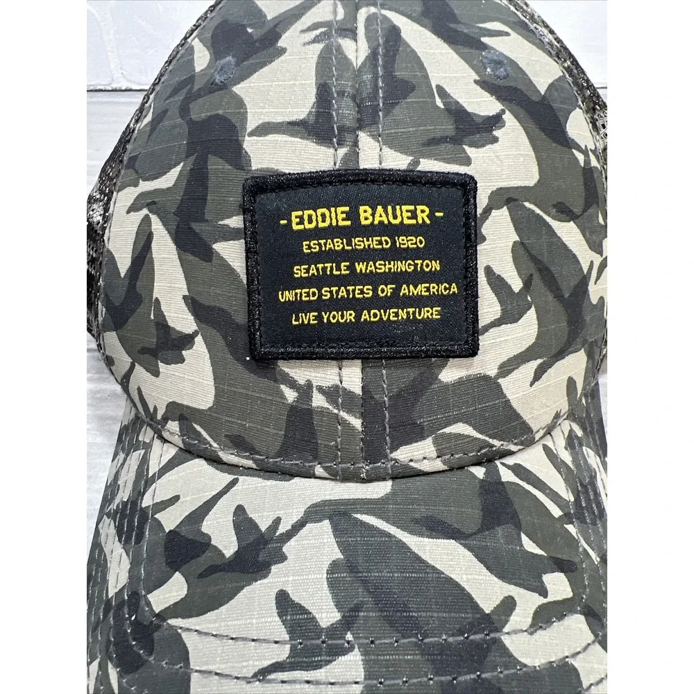 Eddie Bauer Camo Camouflage Mesh SnapBack Baseball Cap Hat Trucker Hat / Outdoor